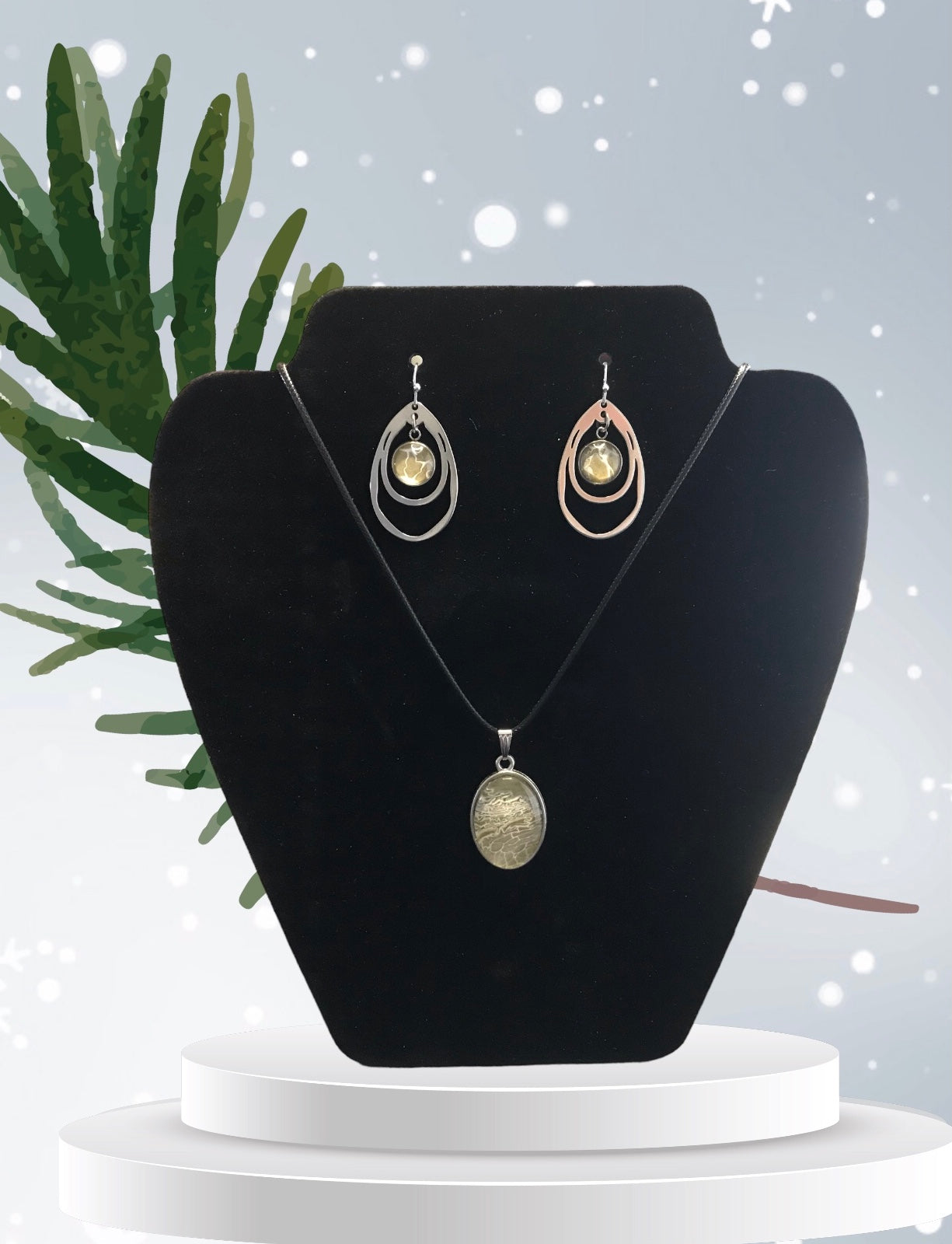 Handmade Pendant Set