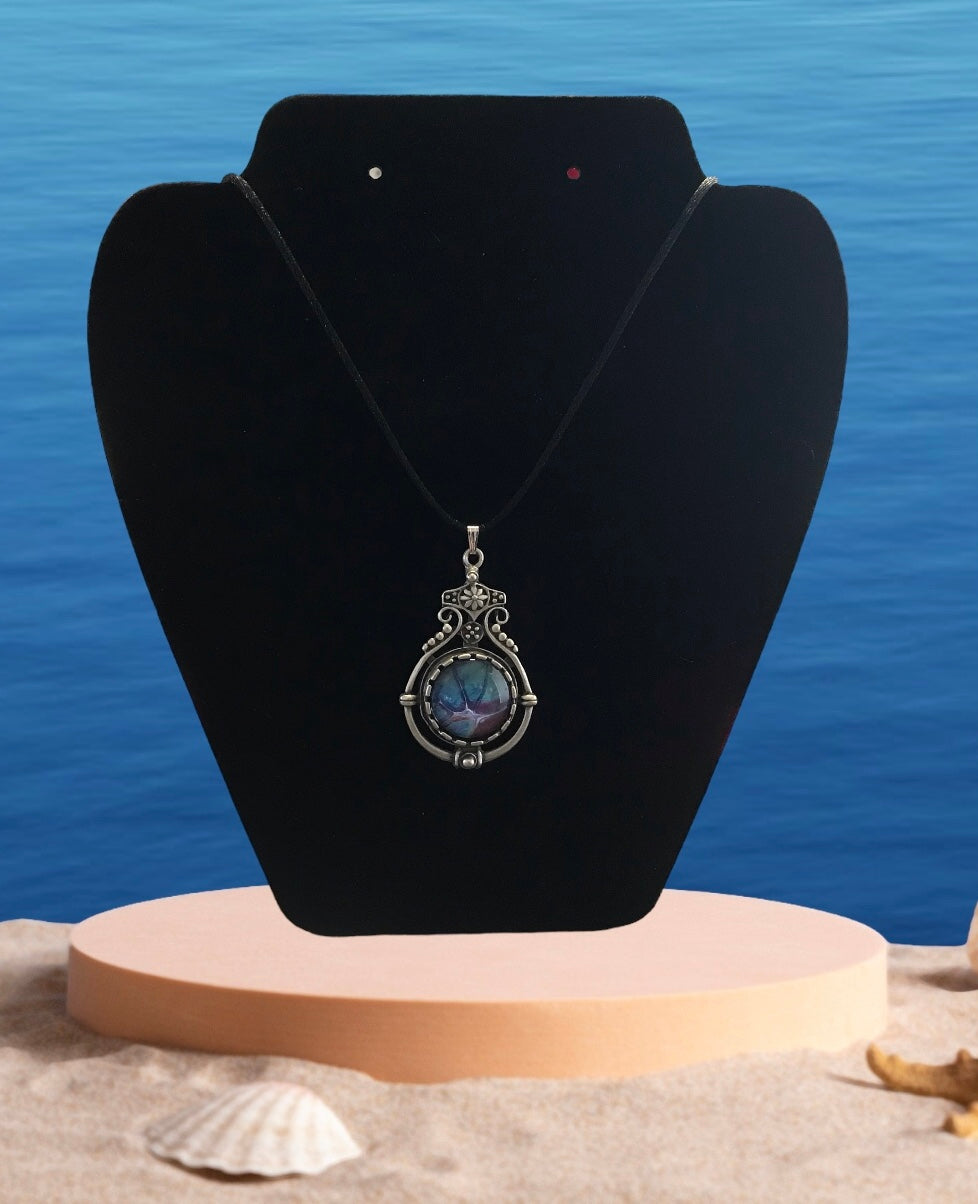 Hammered Metal Blue Acrylic Pendant